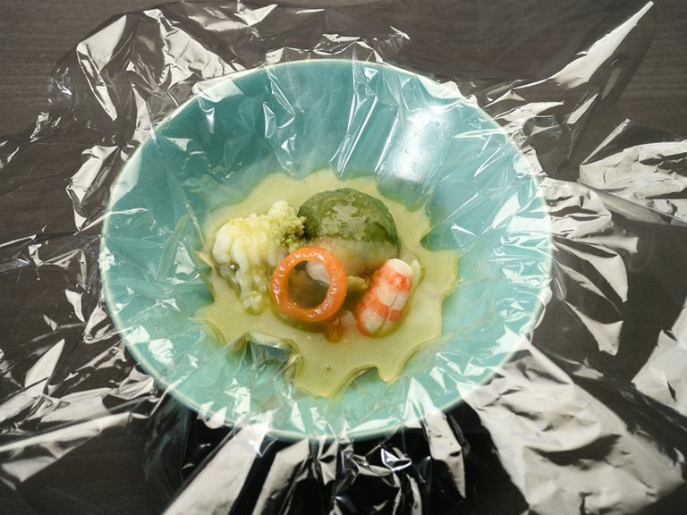 季節によっていろいろな味わいを楽しめる煮物『カルタファタ包み煮』