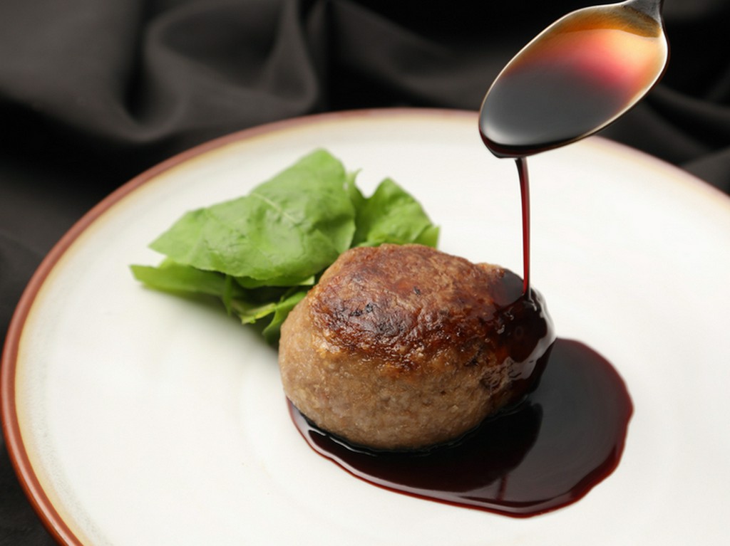 上質なA5ランク黒毛和牛を使用『A5国産黒毛和牛ハンバーグ』