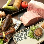 「肉」はA5ランク黒毛和牛を中心に、「魚」は旬の鮮魚を、「野菜」は有機野菜を使用するなど、質と鮮度にこだわり、仕入れを行っていると料理人。素材そのものの良さを堪能できるのも、鉄板焼きならではです。