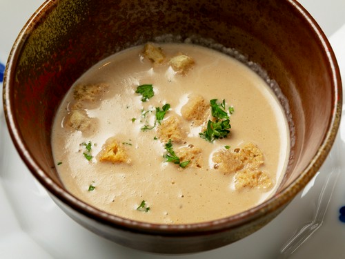 シェフのアイデアが光る、繊細な味わいが魅力