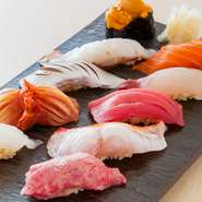 鮨 わたなべの誇るコース料理。中でも人気No3の松コース。あれもこれも少しづつの人気No.3です。