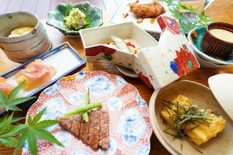 "土日祝のランチ限定"で、こうちやさい割烹コースをご利用いただけるようになりました♪