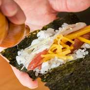 女性に大人気！　こだわりの海苔で巻く『エシャトロたく』