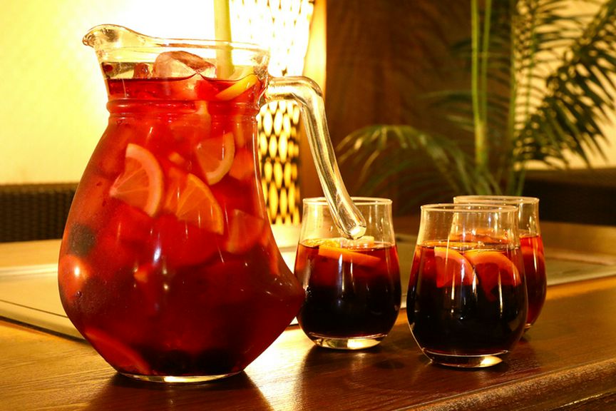 リゾート気分を更に盛り上げる酒の品揃え