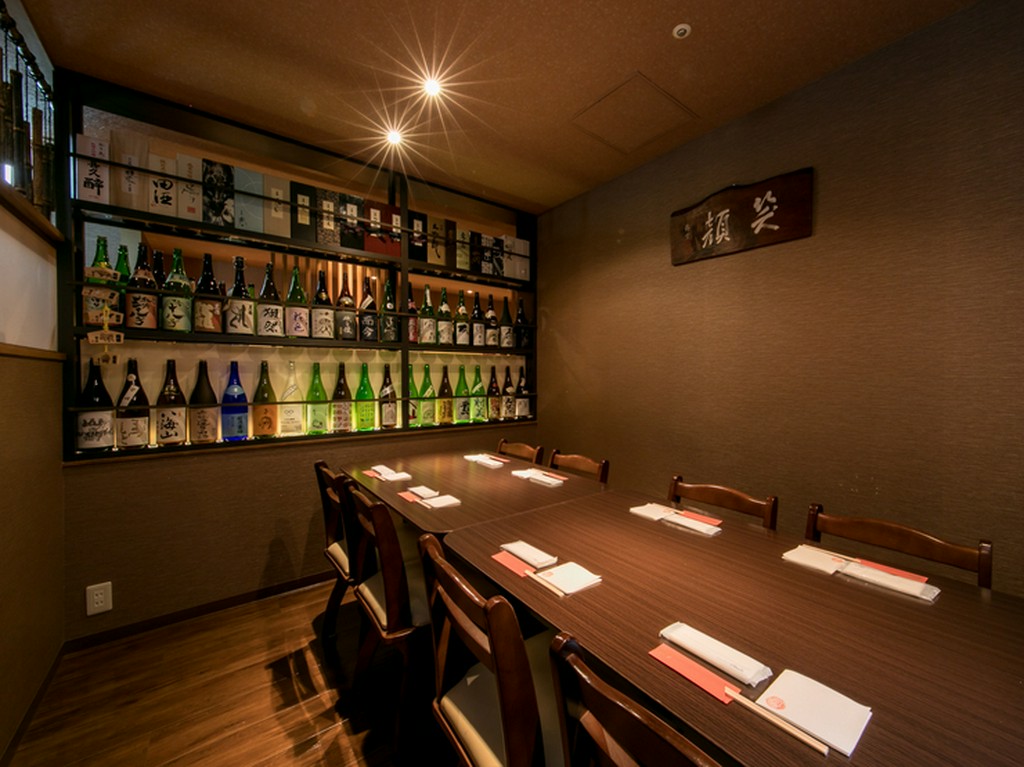 落ち着いた和みの空間で、気の合う仲間と心を通わせる宴会を