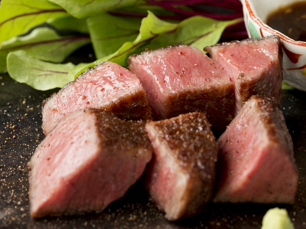 肉汁が「ジュワ～」っとあふれ出す『いちぼ（100g）』