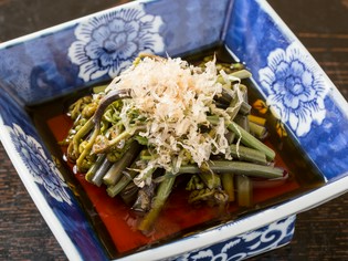 春夏秋冬の「滋味深い味覚」で、身も心も満足できる一皿