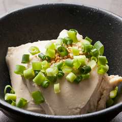 さっぱりとしたおいしさが魅力『かにみそ豆腐』