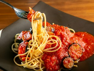 抜群のコシ！　イタリアの老舗パスタブランド「ディベラ」を使用