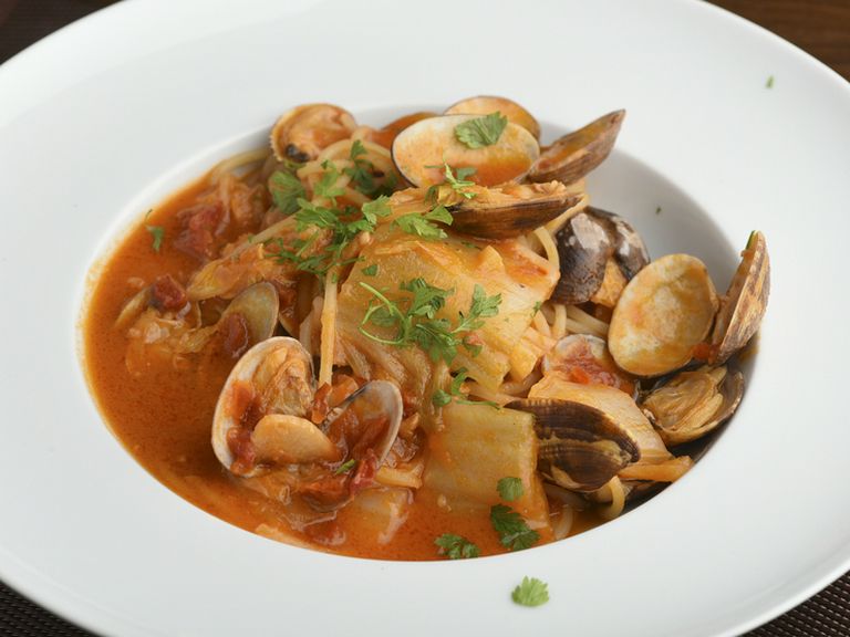 足を運んで選ぶ。シンプルな理由から生まれる季節のメニュー