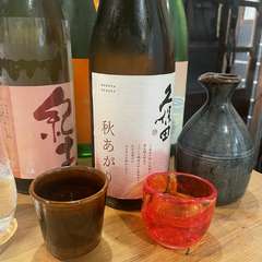民藝の器や吹きガラス販売　　店内でも使用しています