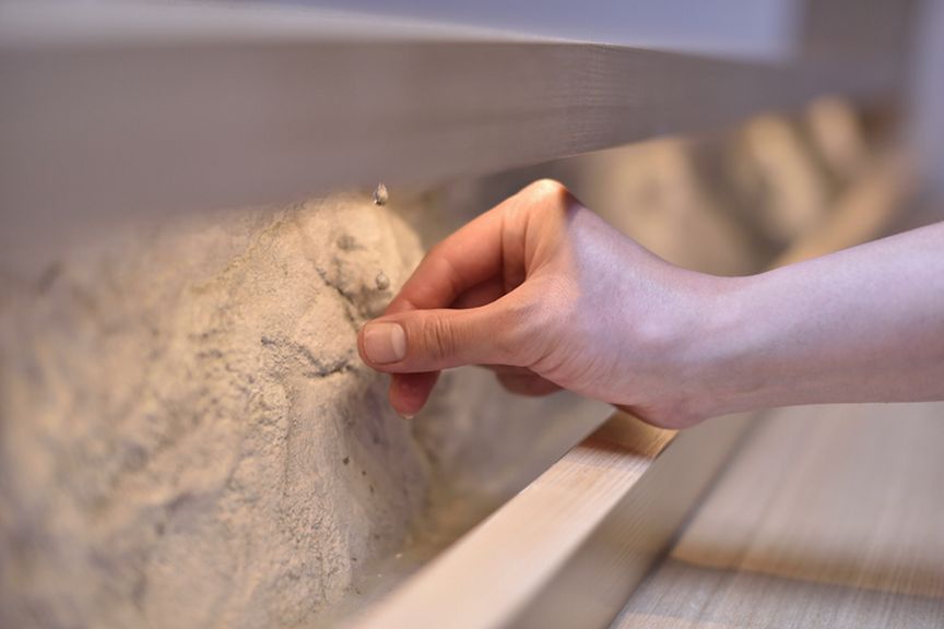 涼やかに流れる水で指を洗う、昔ながらの粋なスタイルを継承