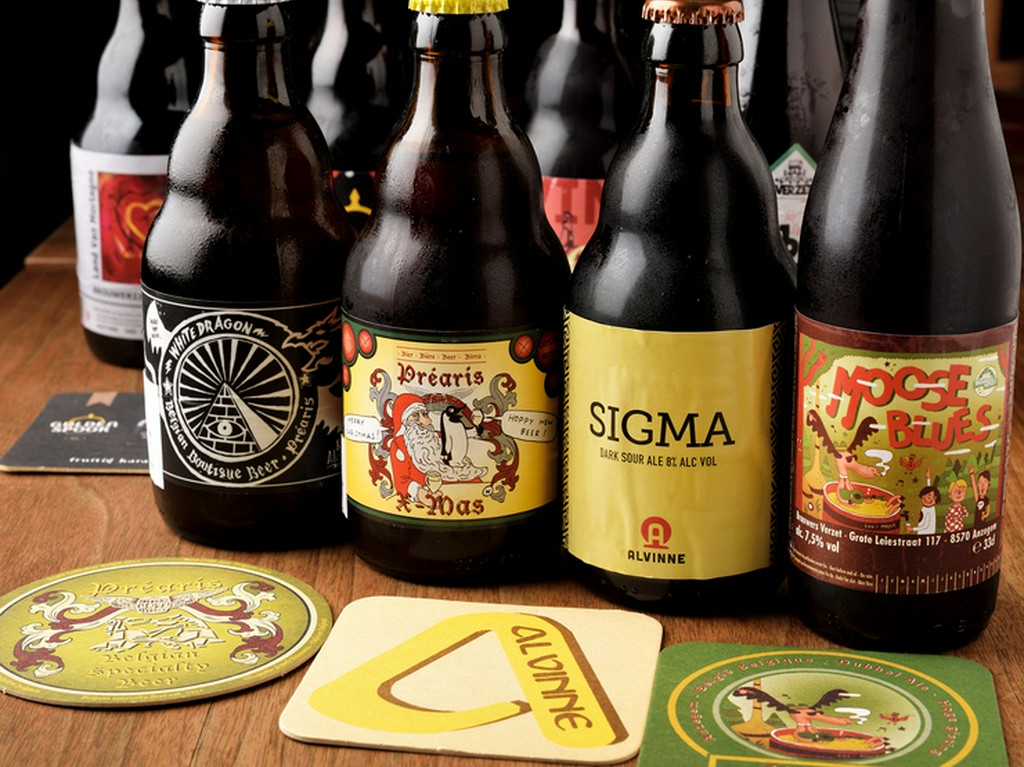 ベルギービールの世界へと誘う400種類以上のビールたち