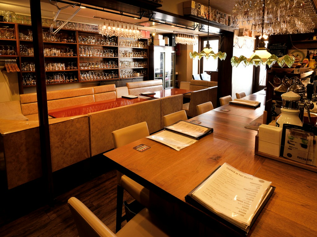 ビール談義に華を咲かせながら、大人のデートを満喫