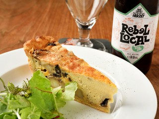 ベルギービール選びを迷ったときは、お気軽にお尋ねください