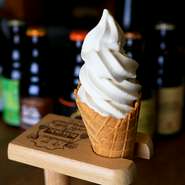 自家製ベルギービールソフトクリームも御座います‼️
　
今回バージョンのホップは、シトラを使用してます♪
　
シトラのホールホップをドライホップ後に濾して原液を仕上げています。
　
是非食べてみてくださいね！