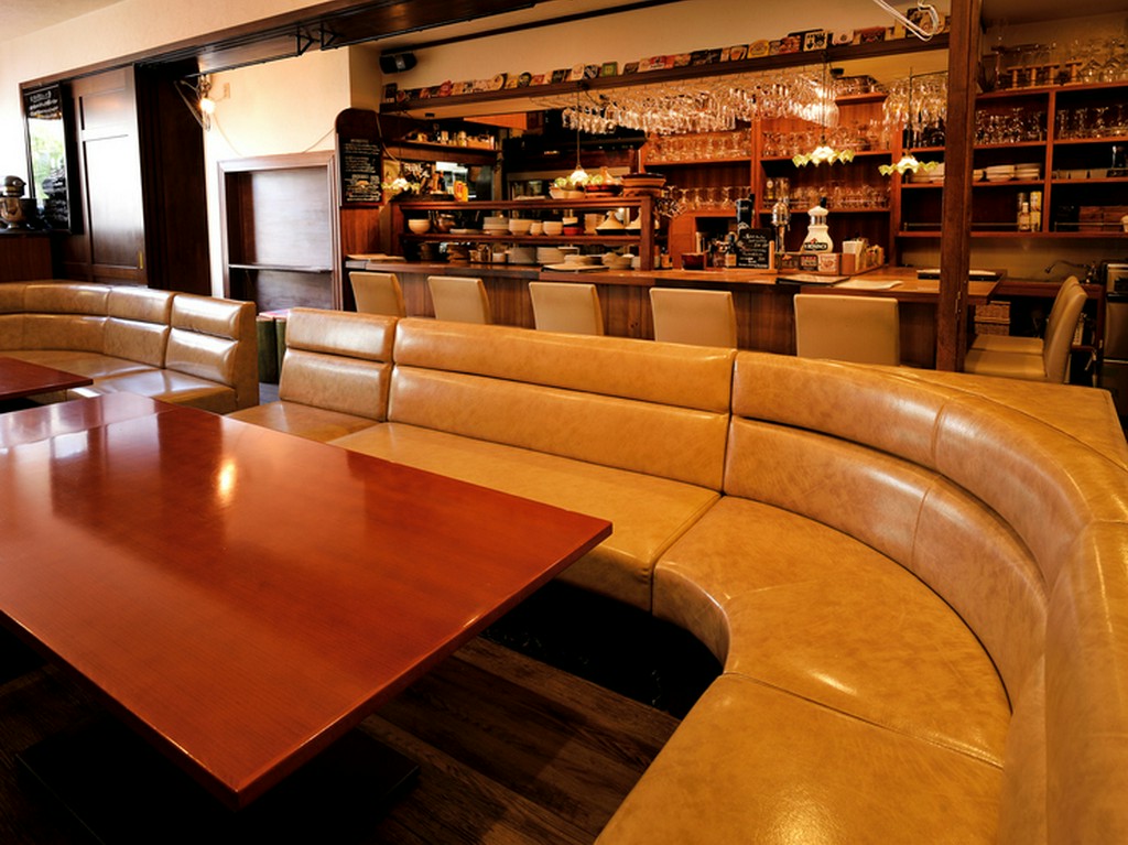 0次会からバー使いまで、多岐に渡るシーンで利用できる専門店