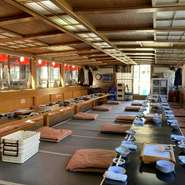 忘年会・新年会等、例年多くの企業様にご利用いただいております。座卓レイアウトはご相談ください。