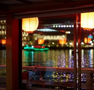 デートや会食など。さまざまなシーンでご利用いただけます。