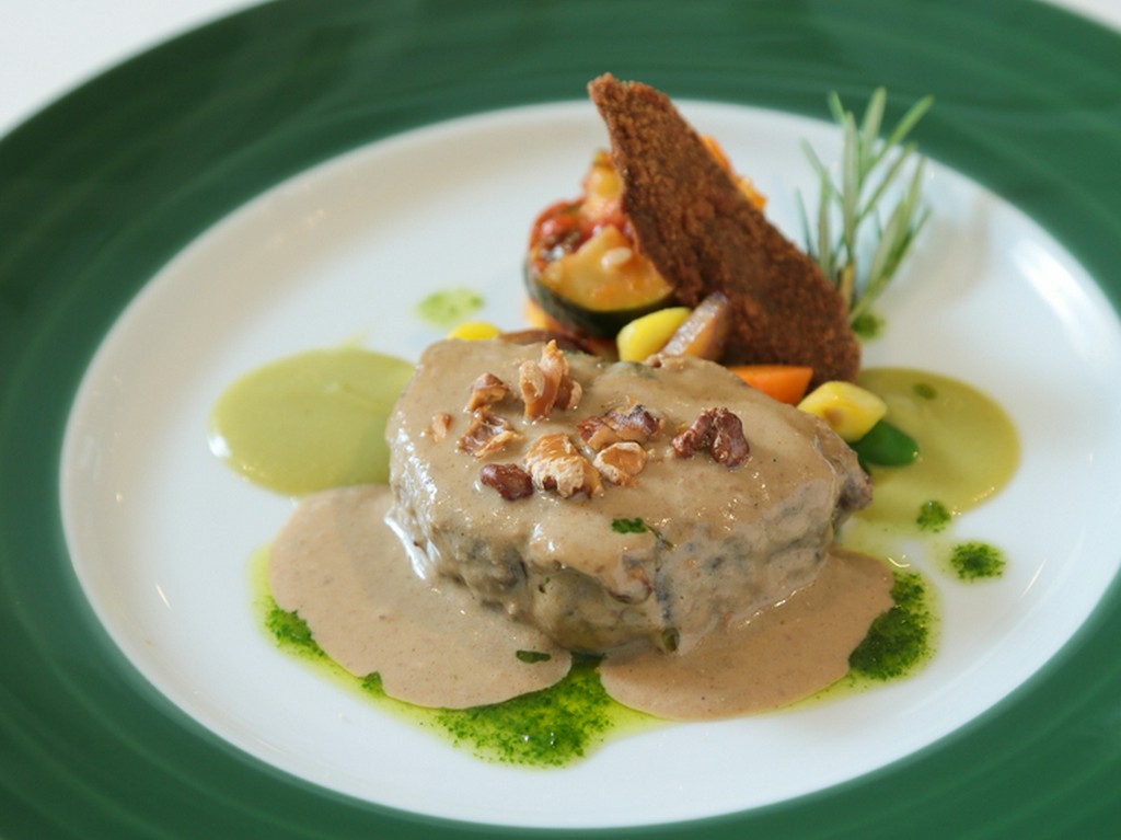 伊勢原でのカジュアルな接待や会食にも、確かな満足感をお約束