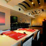 「ミシュランガイド奈良」の初回から一つ星を獲得し続けており、美味しさはお墨付き。「ハモ」や「すっぽん」などの高級食材を使った料理が楽しめるので、美食家の方をもてなす際の利用に最適です。