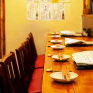 料理と日本酒のマッチングに力を入れている店。食材・料理に合わせて特別に誂えられた『篠峯（裏しのみね）』を味わえるのも魅力です。料理と日本酒のマリアージュを大切な方と堪能してみてはいかが。