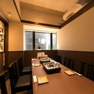 4Fフロア6名様個室3部屋完備しております。
4階フロア喫煙席となります。