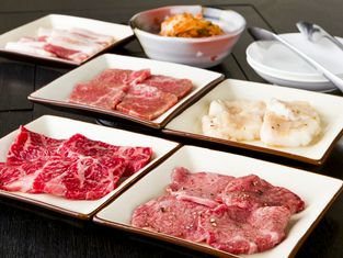 야키니쿠 집 향연
