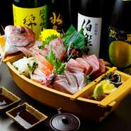 旬の食材を使った、料理が提供されています。宮城・仙台の新鮮でおいしい食材を豊富に揃えており、メニュー全てが宮城食材を使用した名物料理、ご当地グルメとなっています。