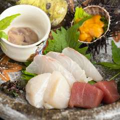 一つずつ丁寧に手掛けられる美味に舌鼓を打つ『スペシャルコース』