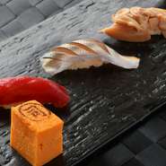 新地のほっこりした雰囲気とともに、美味しいお寿司をご賞味ください。