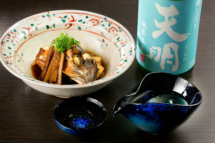 高級食材を使った旬の逸品を単品で楽しめる、大人のための和食店