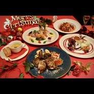 ズワイガニやみちのく清流どりを使用した12月23日～25日限定のクリスマスディナーコースをご用意。
