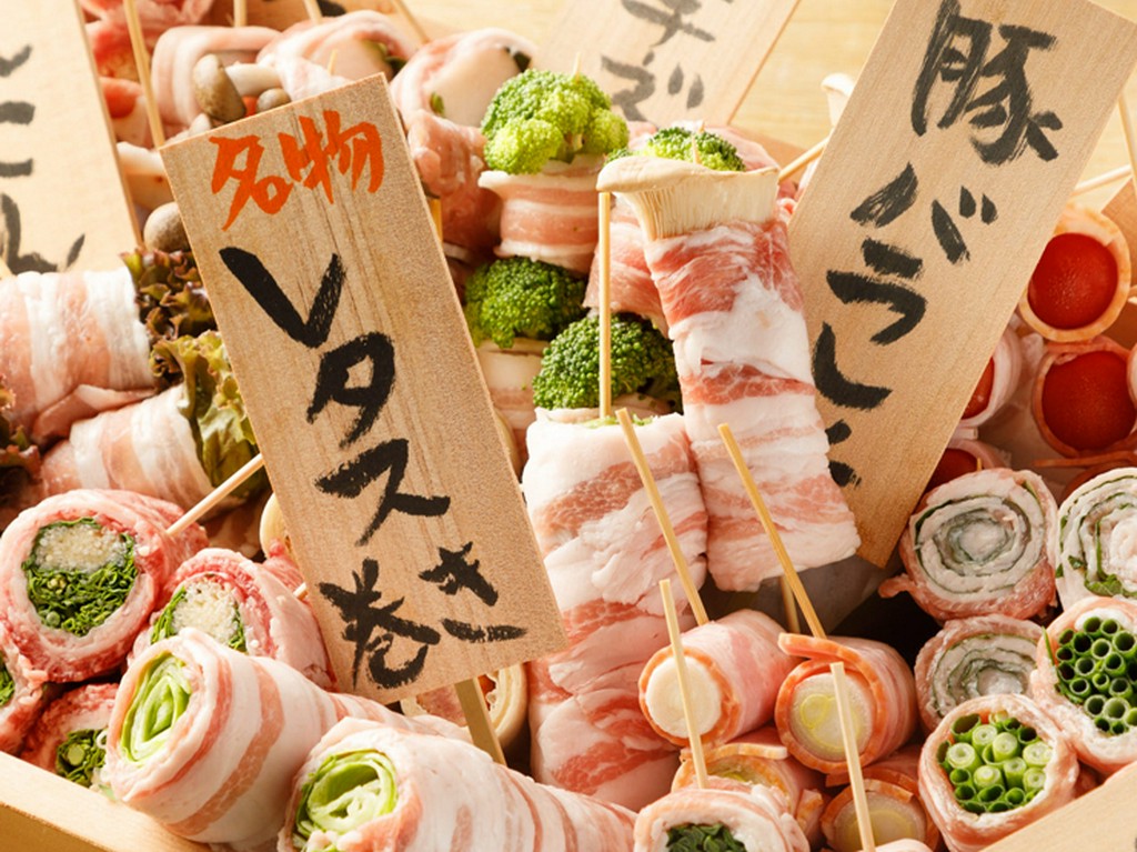 本場の「博多野菜巻き串」をぜひ！　