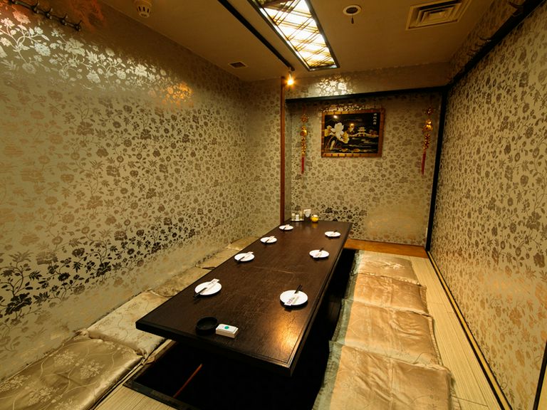 ビジネス利用から和やかな宴会まで多岐に渡るシーンに最適な個室