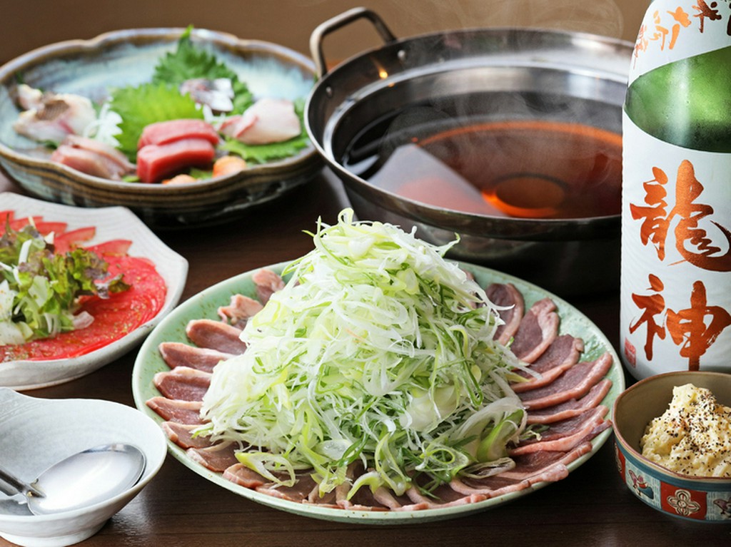 地元でとれたものを中心に「春夏秋冬」の味覚を楽しむ