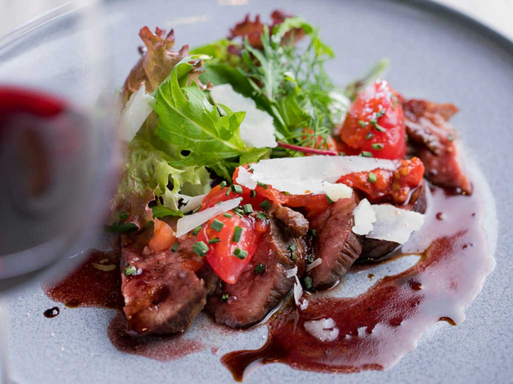 稀少な「五島牛」が食べられる店