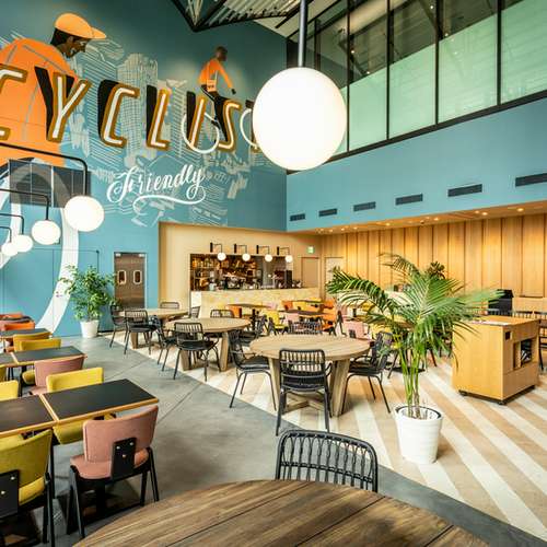 TORQUE SPICE＆HERB，TABLE＆COURT 渋谷南口/バル 写真 | ヒトサラ