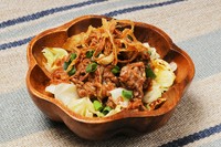 豚肉を蒸し焼きしたハワイの伝統料理。