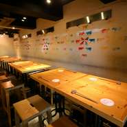 女性を華やかに輝かせるカジュアル空間で、バル料理を堪能！