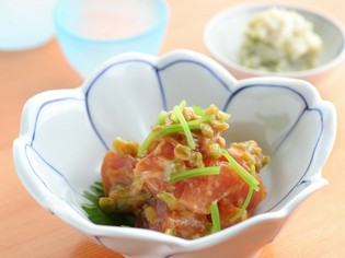 「ツーン」とした辛さがクセになる『鮪のつんつん和え』