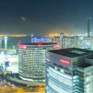 28階から望む横浜の幻想的な夜景を見ながら過ごす、特別な時間