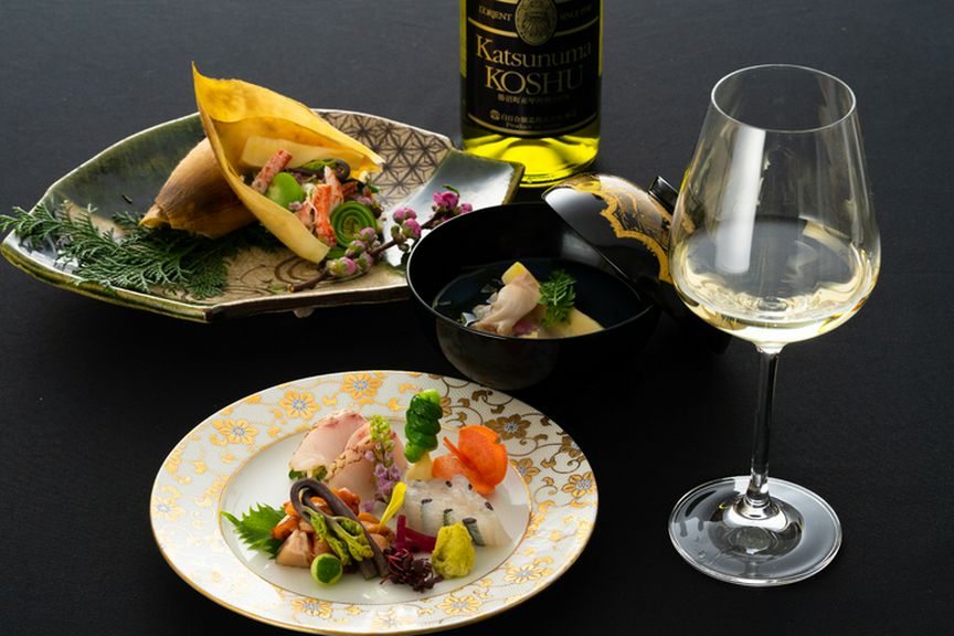 日本料理に日本酒・日本ワインをペアリング