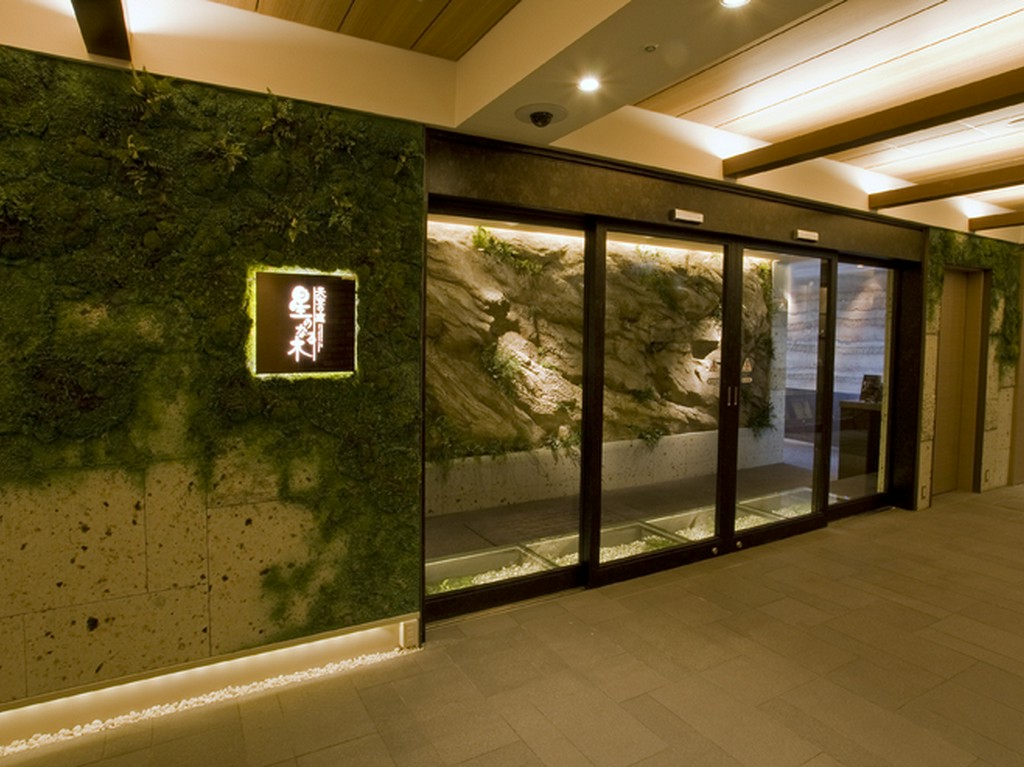 高級感溢れるエントランス