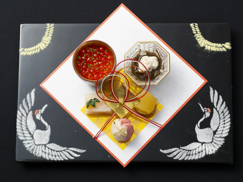 四季折々、季節感あふれる一皿『顔合わせの八寸』