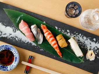 老舗の江戸前の心意気と味わいを気構えなく楽しめる！