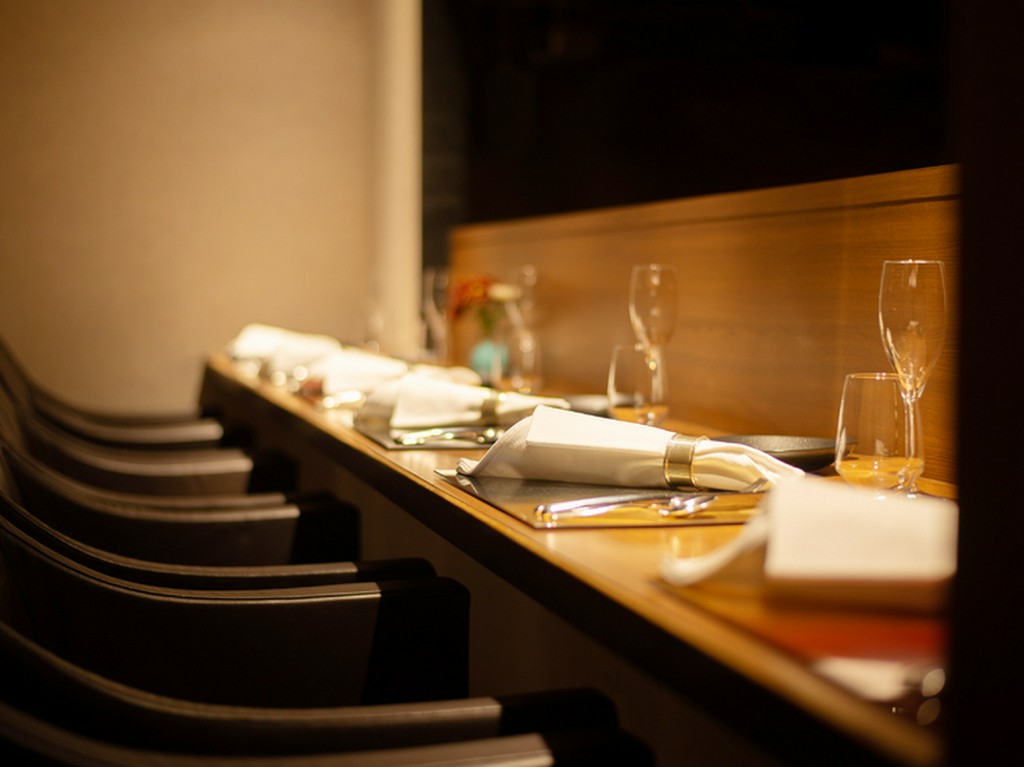 完全予約制。カウンター席で味わう、珠玉のイタリア料理