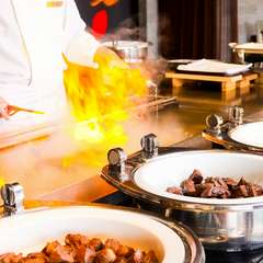 グルメ女子注目！　＼鉄板焼きのランチブッフェ開催！／