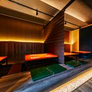 楽しいことに敏感な女性たちが集う店。コース料理は4名様以上でオーダーでき、予算や希望について相談可能です。果実酒やカクテルも充実していて、おしゃべりがさらに弾みます。コースは3日前までに要予約。