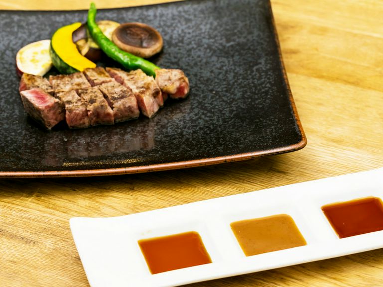 料理を最後まで楽しめるように工夫された「自家製ソース」